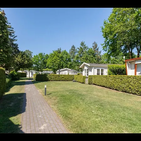 Bosrijk Austerpark Nr 40 Chalet *